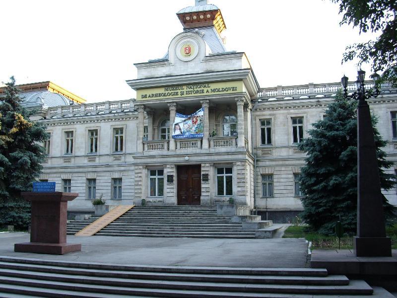 Bella Donna Hotel Chisinau Exterior photo