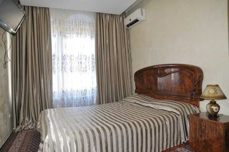 Bella Donna Hotel Chisinau Room photo